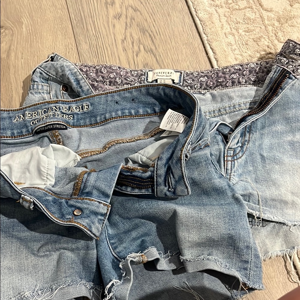 American Eagle Outfitters Blue Distressed Jeans
